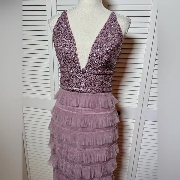 New Dress The Population Shelley Sequin Ruffle Tiered Mermaid Gown Small